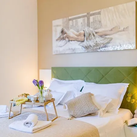 Apartment Luxury New 5* In The Center Of