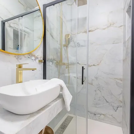 Luxury New 5* In The Center Of Apartment